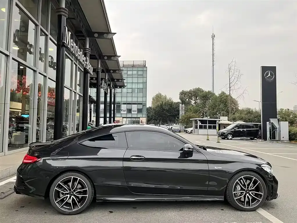 Mercedes-Benz C-Class AMG — фото 9