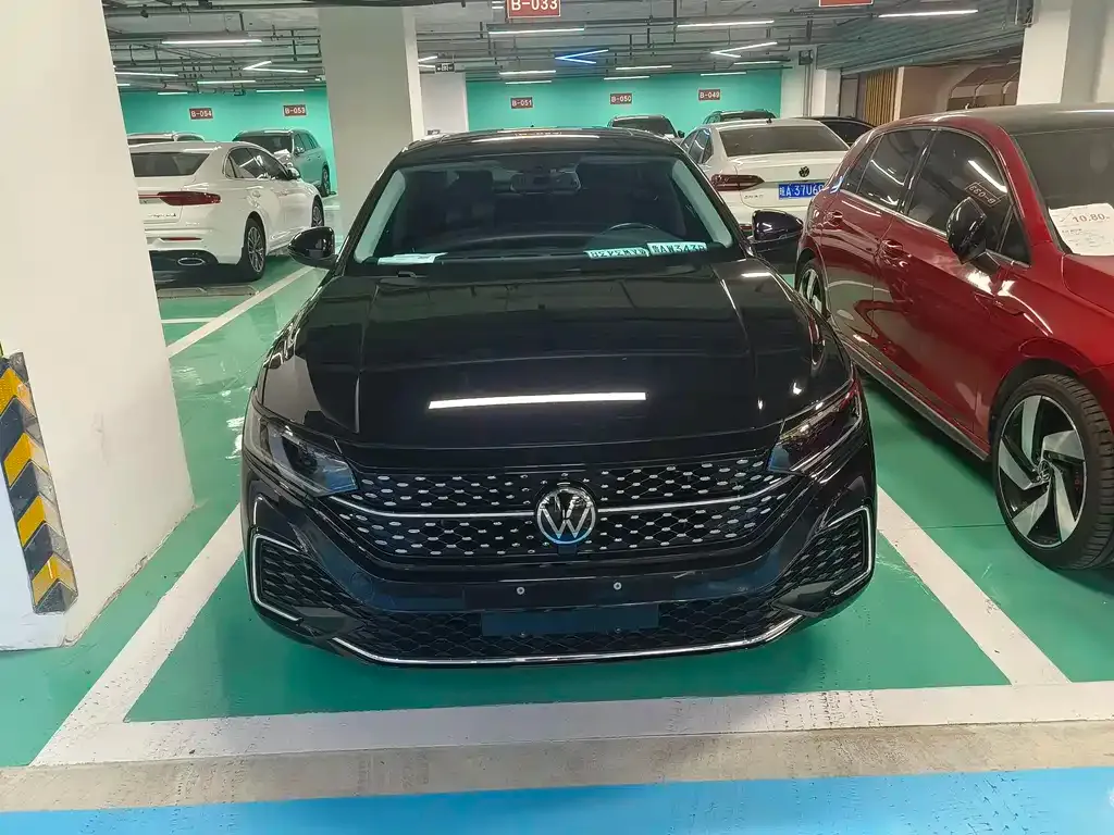 Volkswagen Passat — фото 9