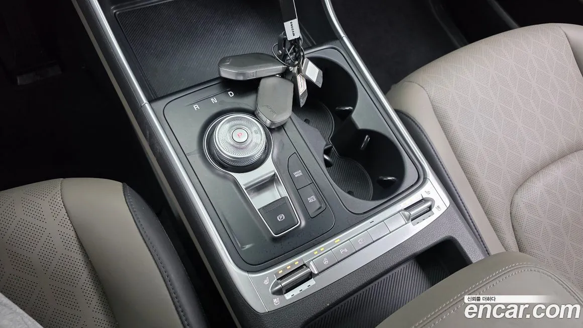 Kia Carnival — фото 10