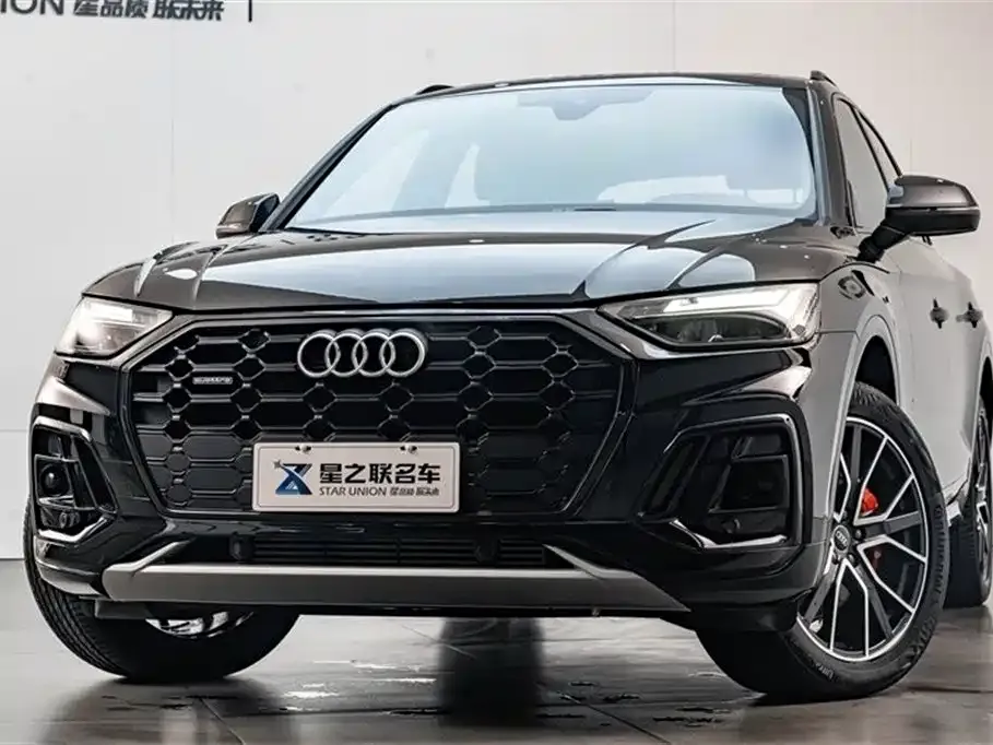 Audi Q5L — фото 3