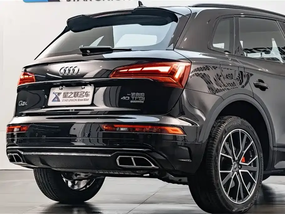 Audi Q5L — фото 8