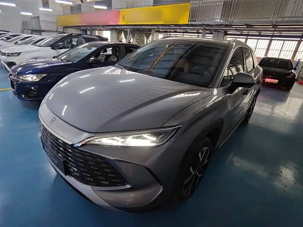 BYD L DM-i — фото 2