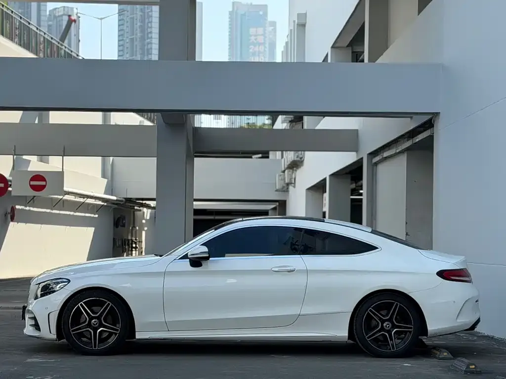 Mercedes-Benz C-Class (Import) — фото 6