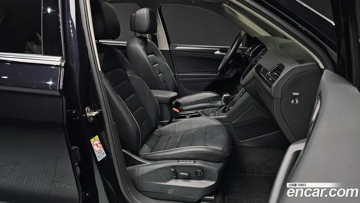 Volkswagen Tiguan — фото 6