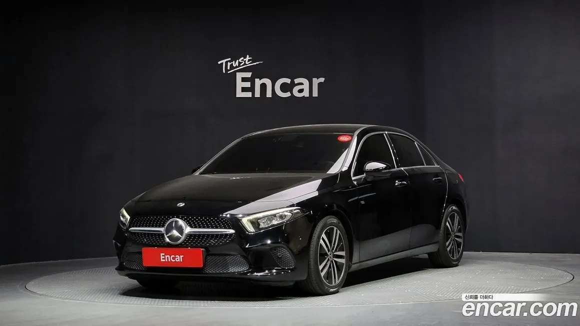 Mercedes-Benz A-Class — фото 1