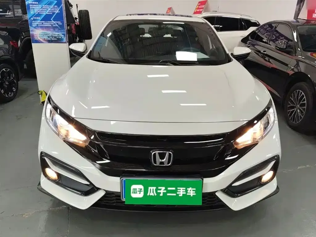 Honda Civic — фото 3