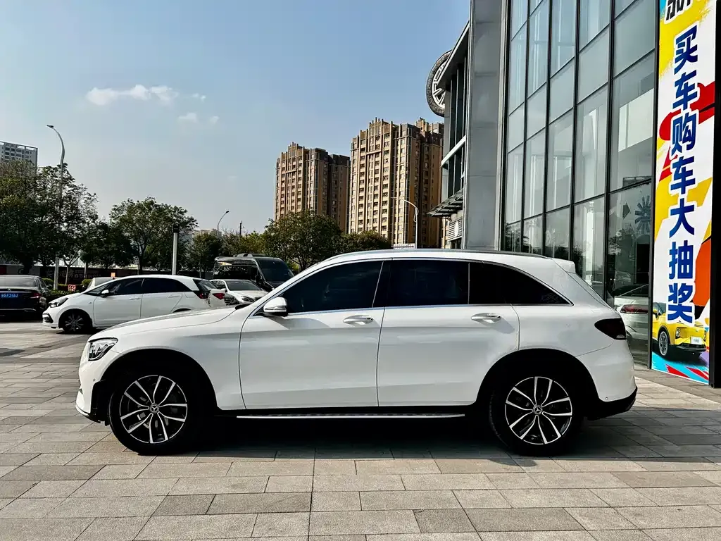 Mercedes-Benz GLC — фото 4