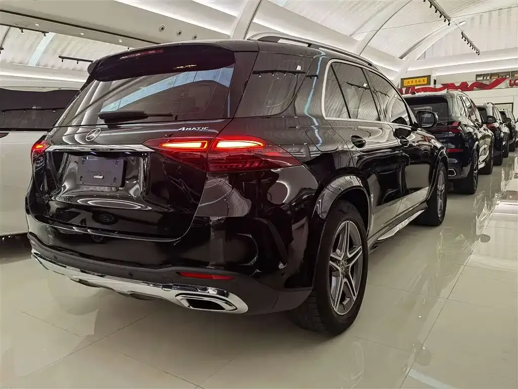 Mercedes-Benz GLE — фото 10