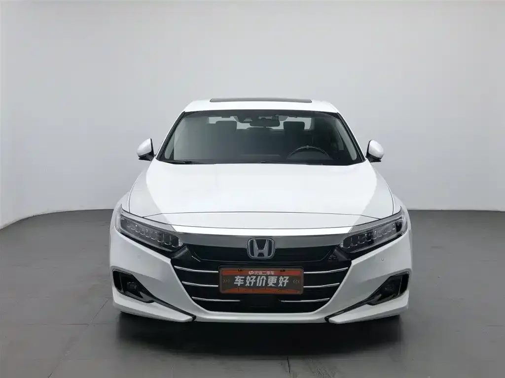 Honda Accord — фото 3
