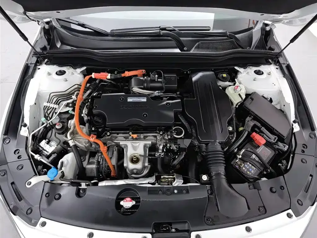 Honda Accord — фото 6