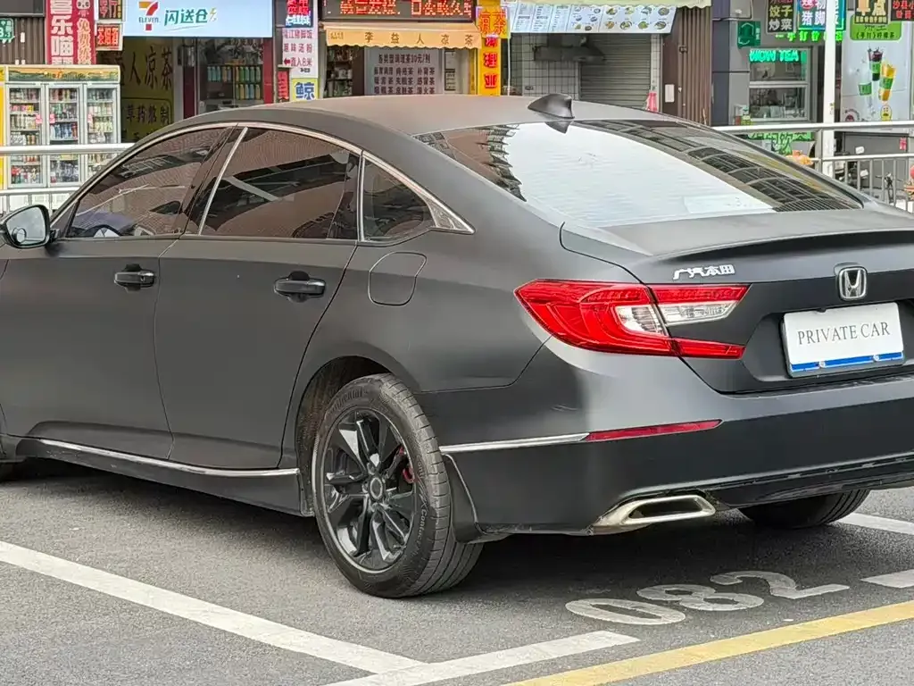 Honda Accord — фото 6