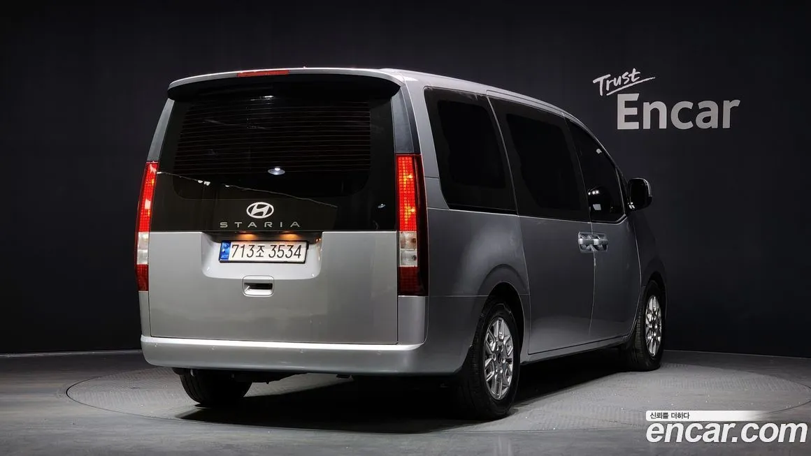 Hyundai Staria — фото 4