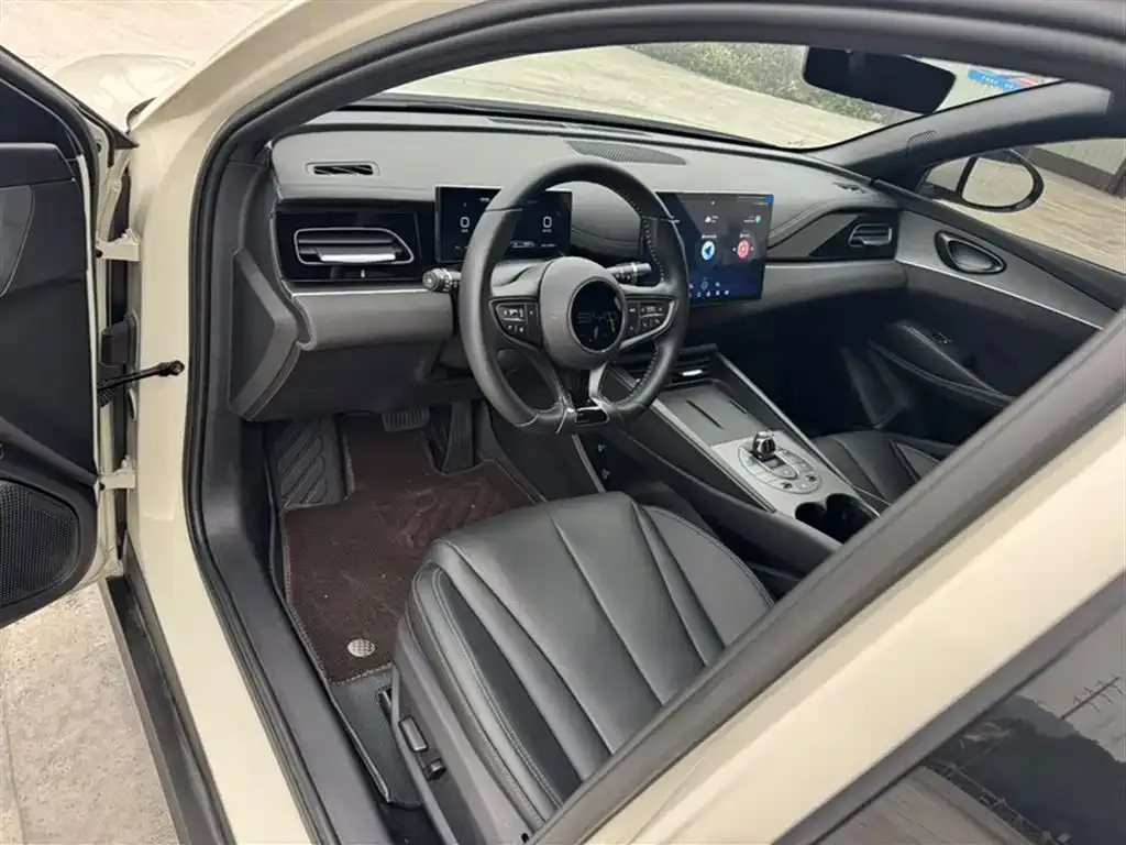 BYD Seal 06 — фото 10