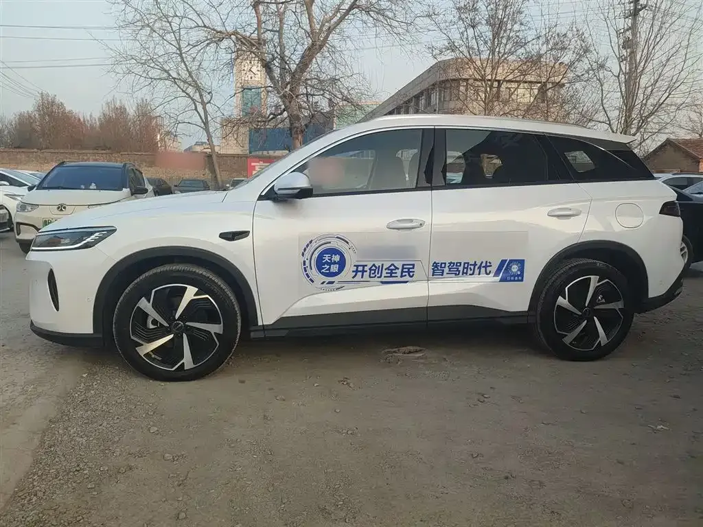 BYD Seal 05 DM-i — фото 8