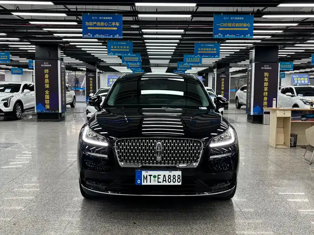 Lincoln Corsair — фото 5
