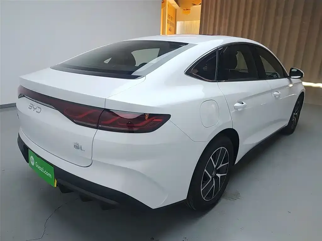 BYD Qin L — фото 3