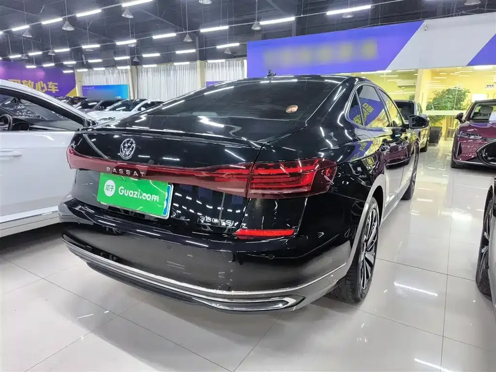 Volkswagen Passat — фото 2
