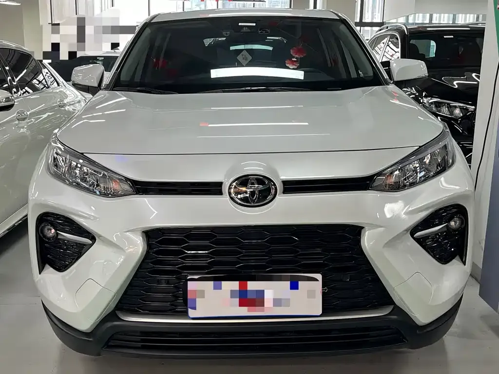 Toyota Wildlander — фото 2