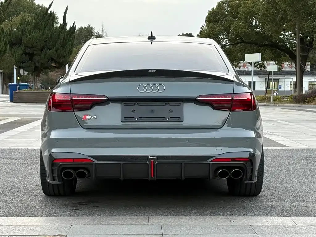 Audi S4 — фото 2