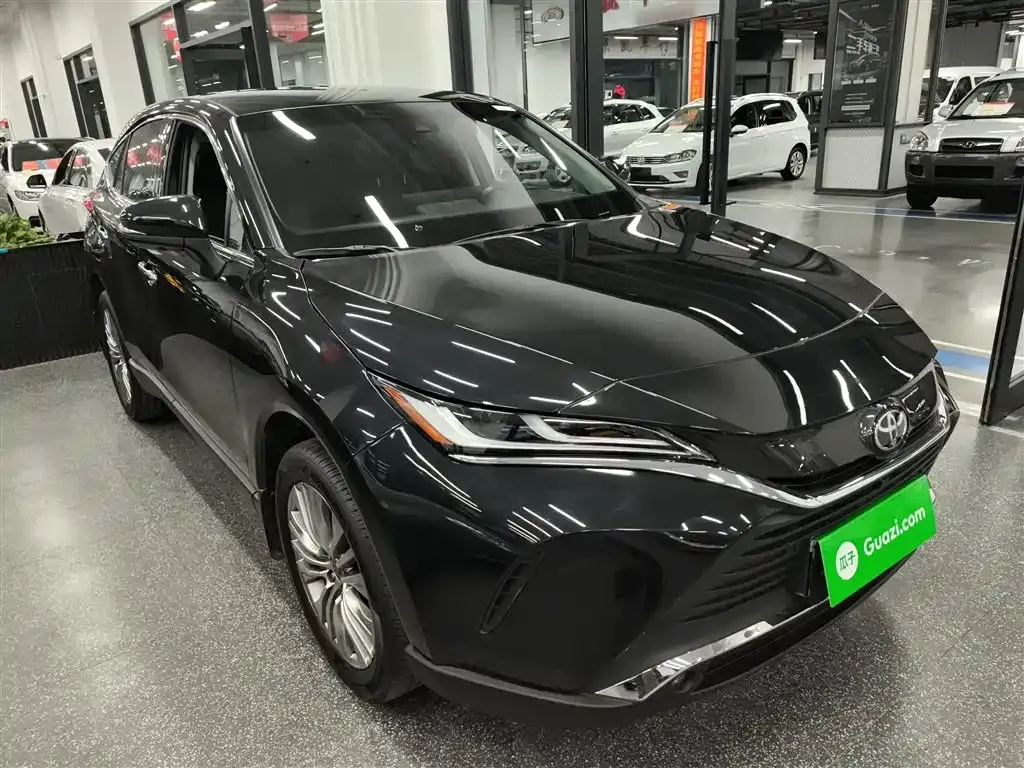 Toyota Harrier — фото 8