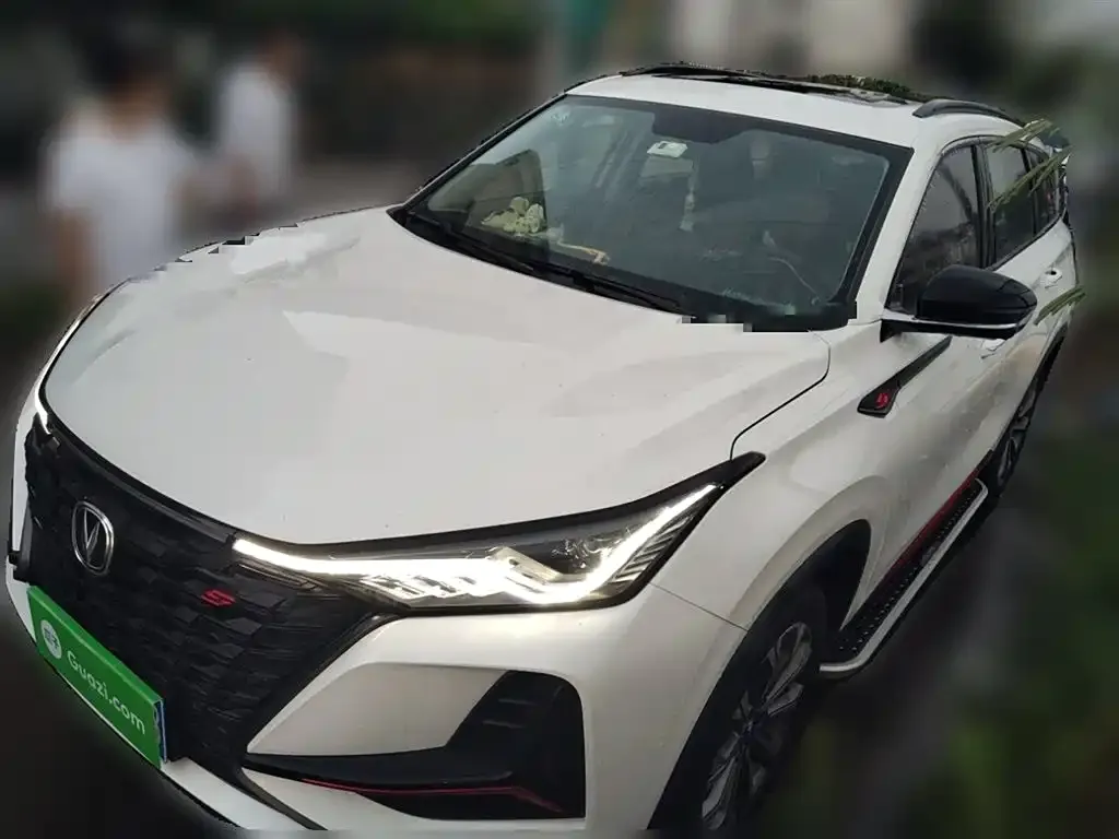 Changan CS75PLUS — фото 1