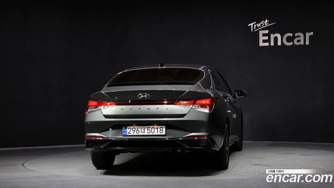 Hyundai AVANTE — фото 4