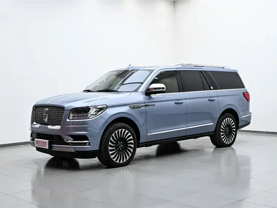 Lincoln Navigator — фото 7