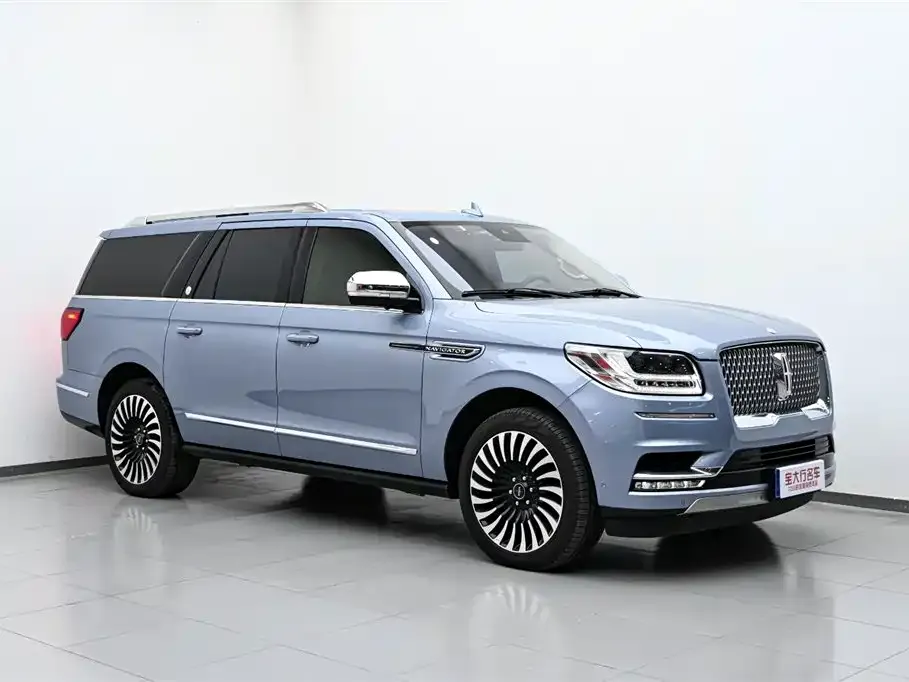 Lincoln Navigator — фото 6