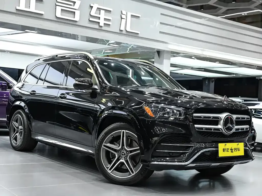 Mercedes-Benz GLS — фото 6