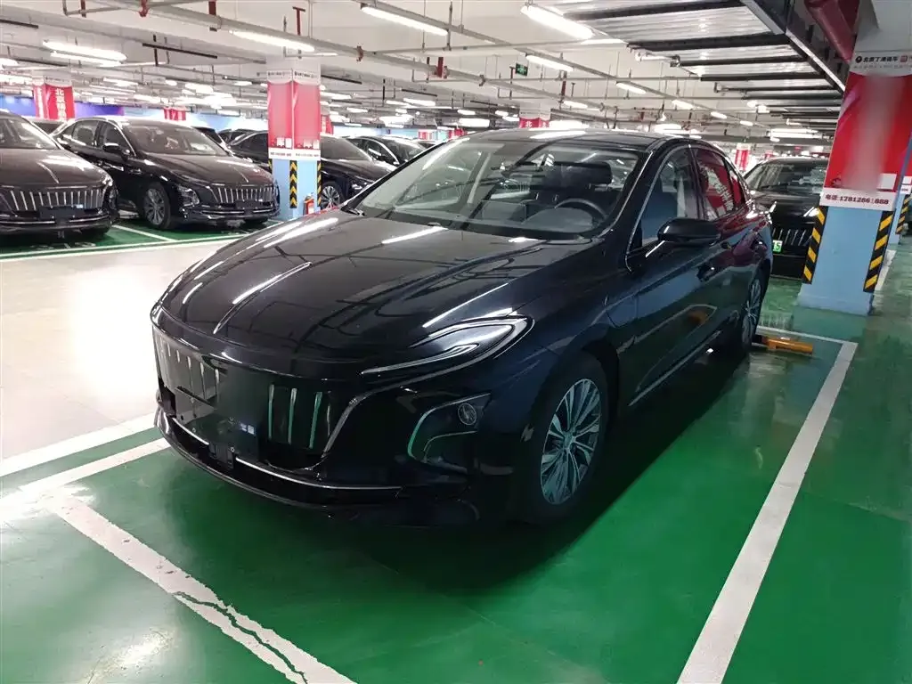 Hongqi E-QM5 — фото 2
