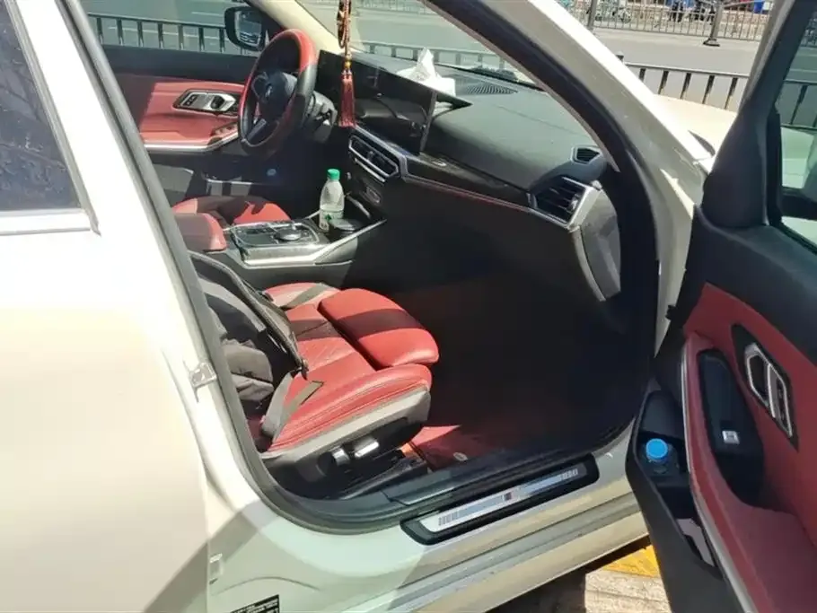 BMW 3 Series — фото 10