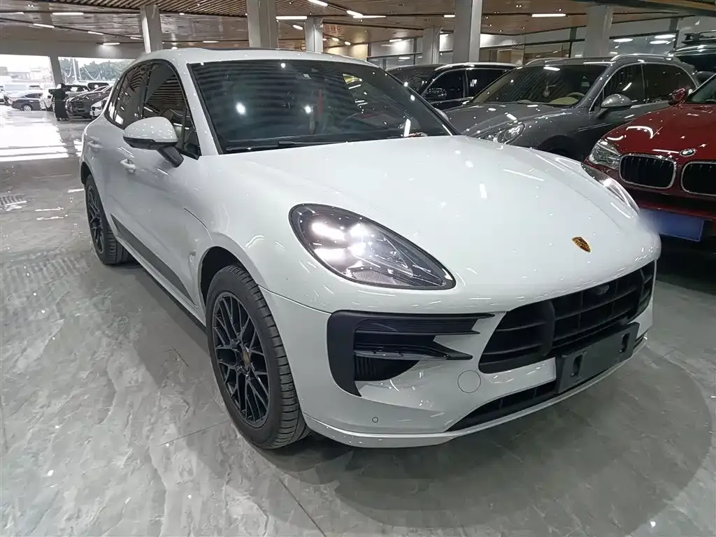 Porsche Macan — фото 10
