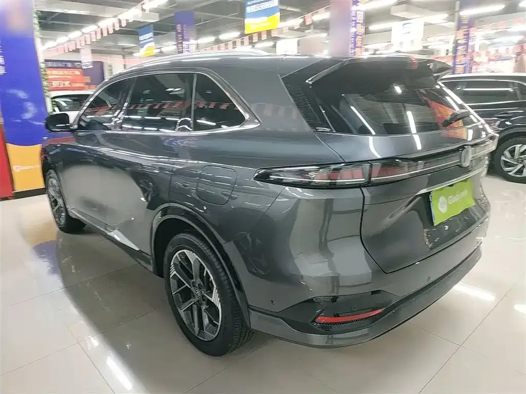 Changan CS75PLUS — фото 6