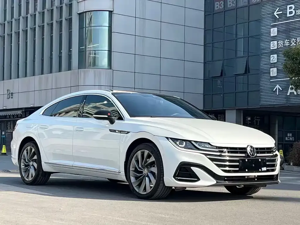 Volkswagen CC — фото 9
