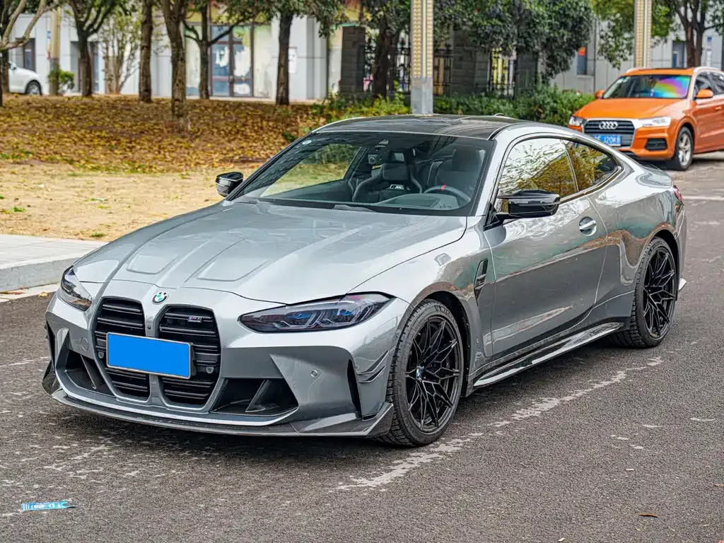 BMW M4 — фото 1