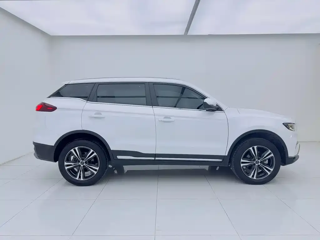 Geely Boyue — фото 5
