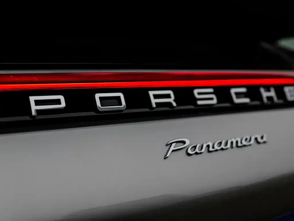 Porsche Panamera — фото 2