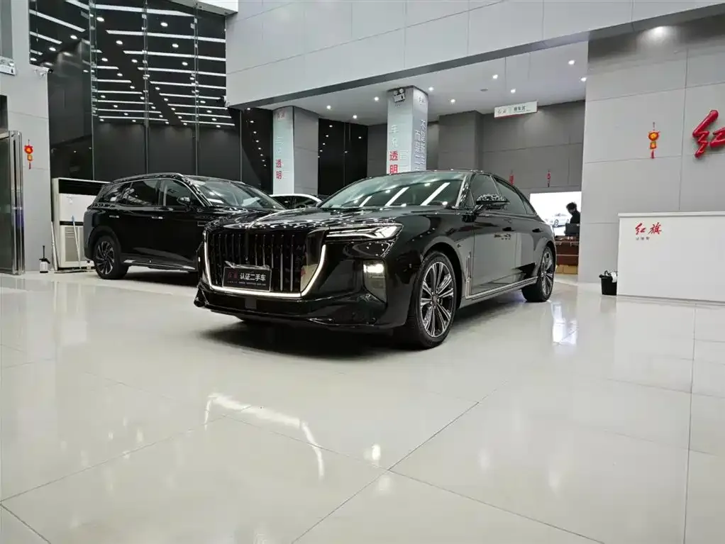 Hongqi H9 — фото 1