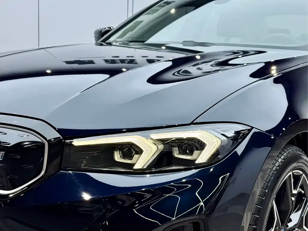 BMW i3 — фото 2