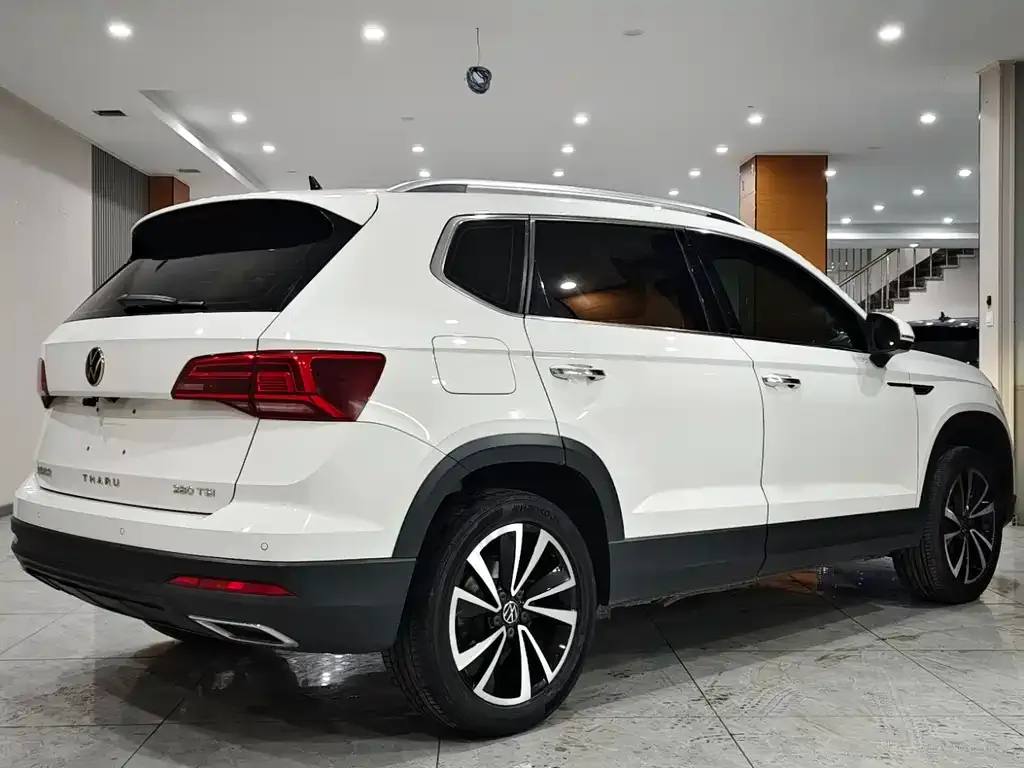 Volkswagen Tharu — фото 10