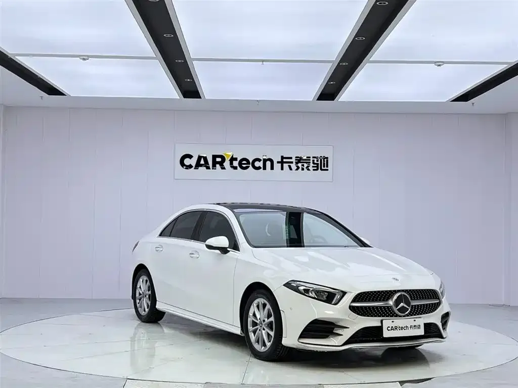 Mercedes-Benz A-Class — фото 10
