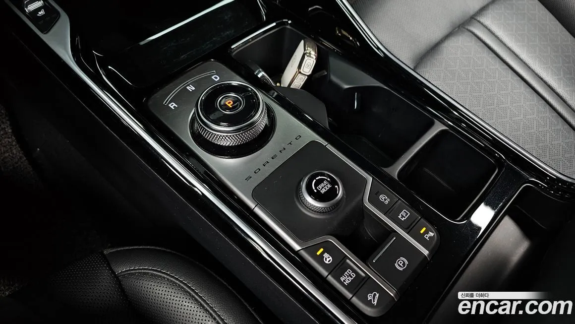 Kia Sorento — фото 5