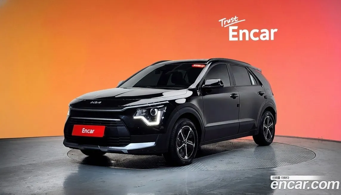 Kia Niro — фото 1