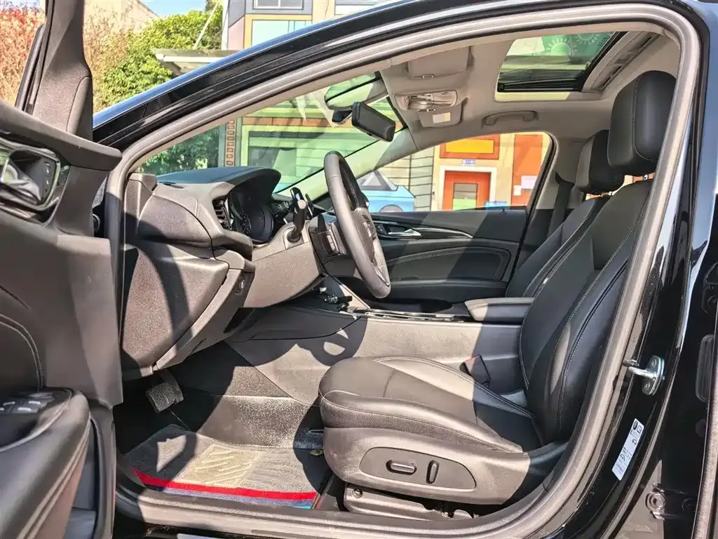 Buick Regal — фото 4
