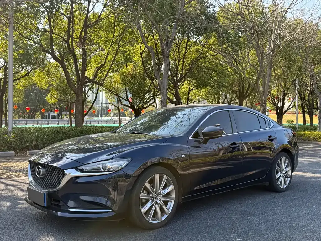 Mazda Atenza — фото 1