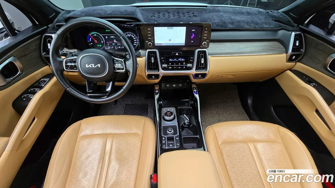Kia Sorento — фото 9