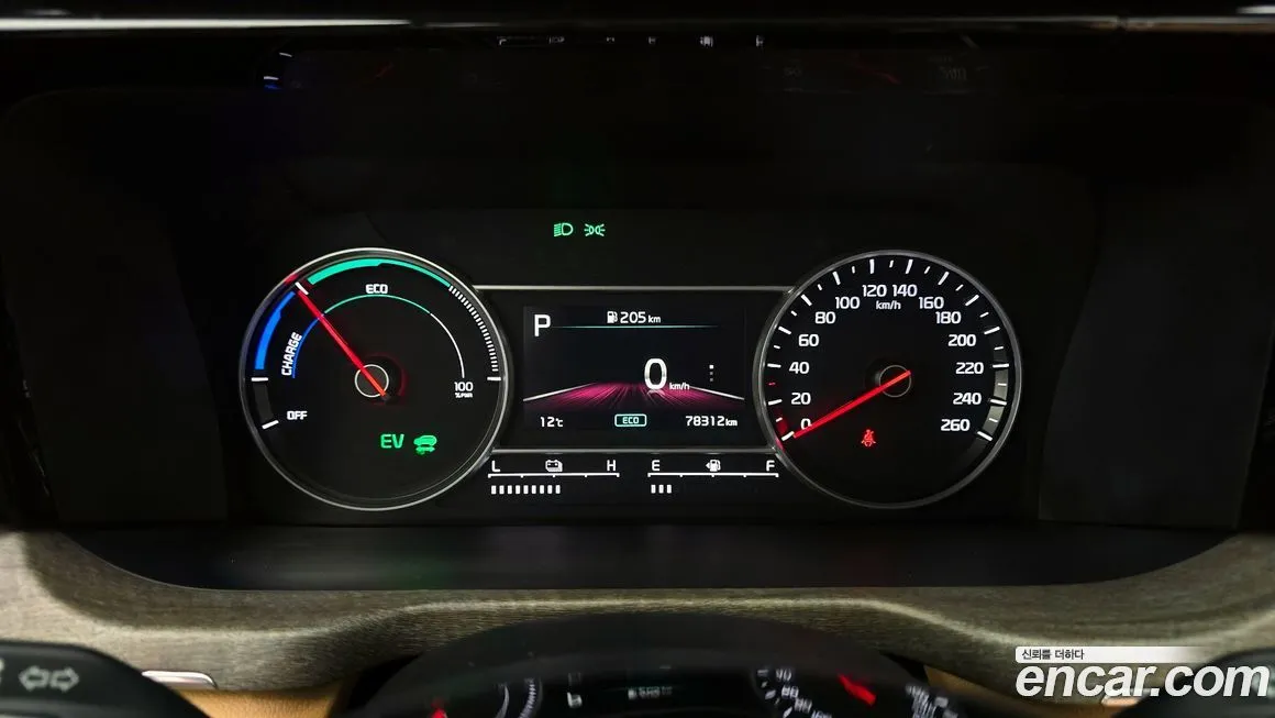 Kia Sorento — фото 10