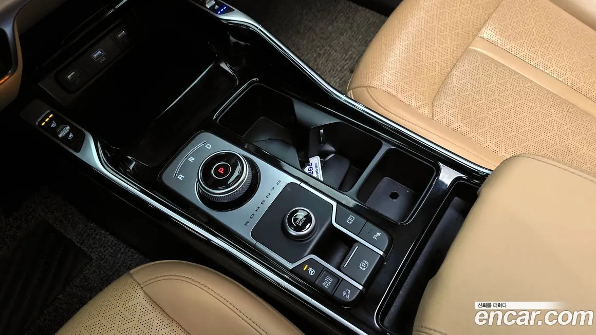 Kia Sorento — фото 5