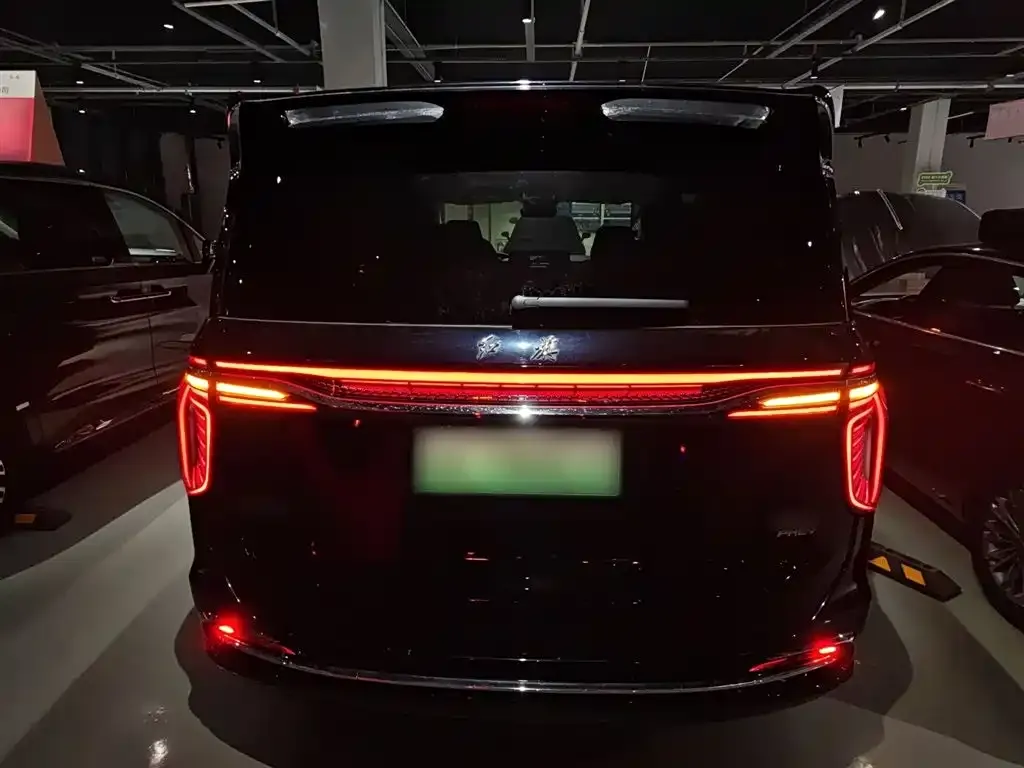 Hongqi HQ9 PHEV — фото 7
