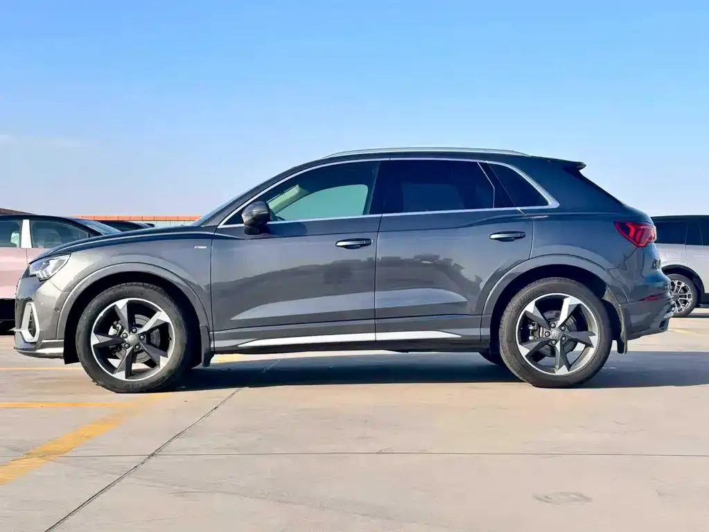 Audi Q3 — фото 2
